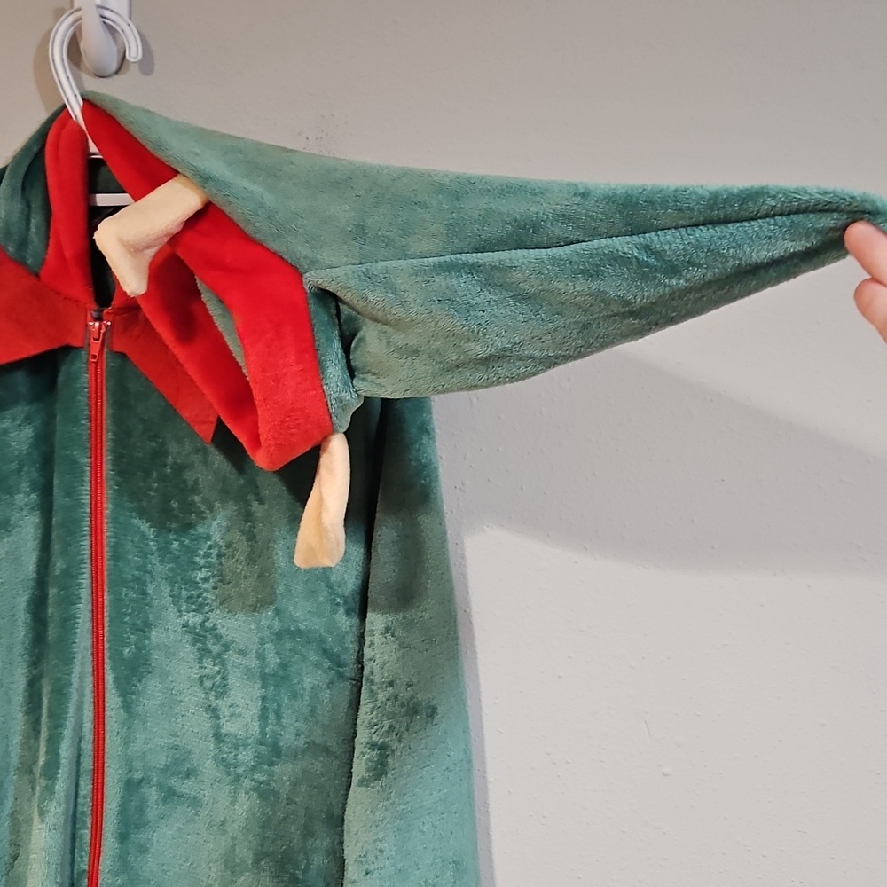 Elf One Piece Pjs - Picture 6 of 8